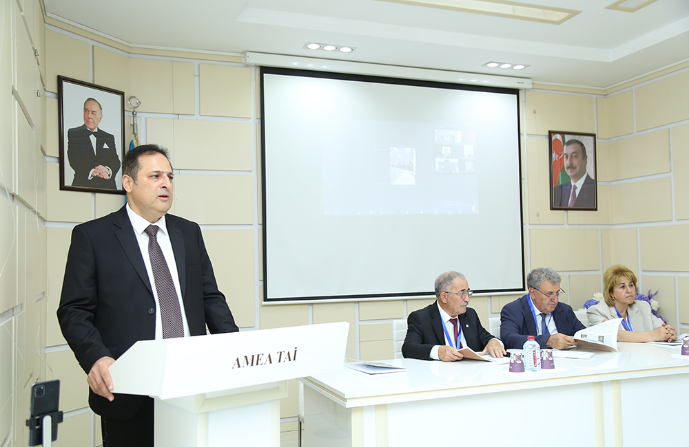 Land and water resources of East Zangezur and Karabakh discussed. Scientific and practical conference held at the Institute of Soil Science and Agrochemistry.