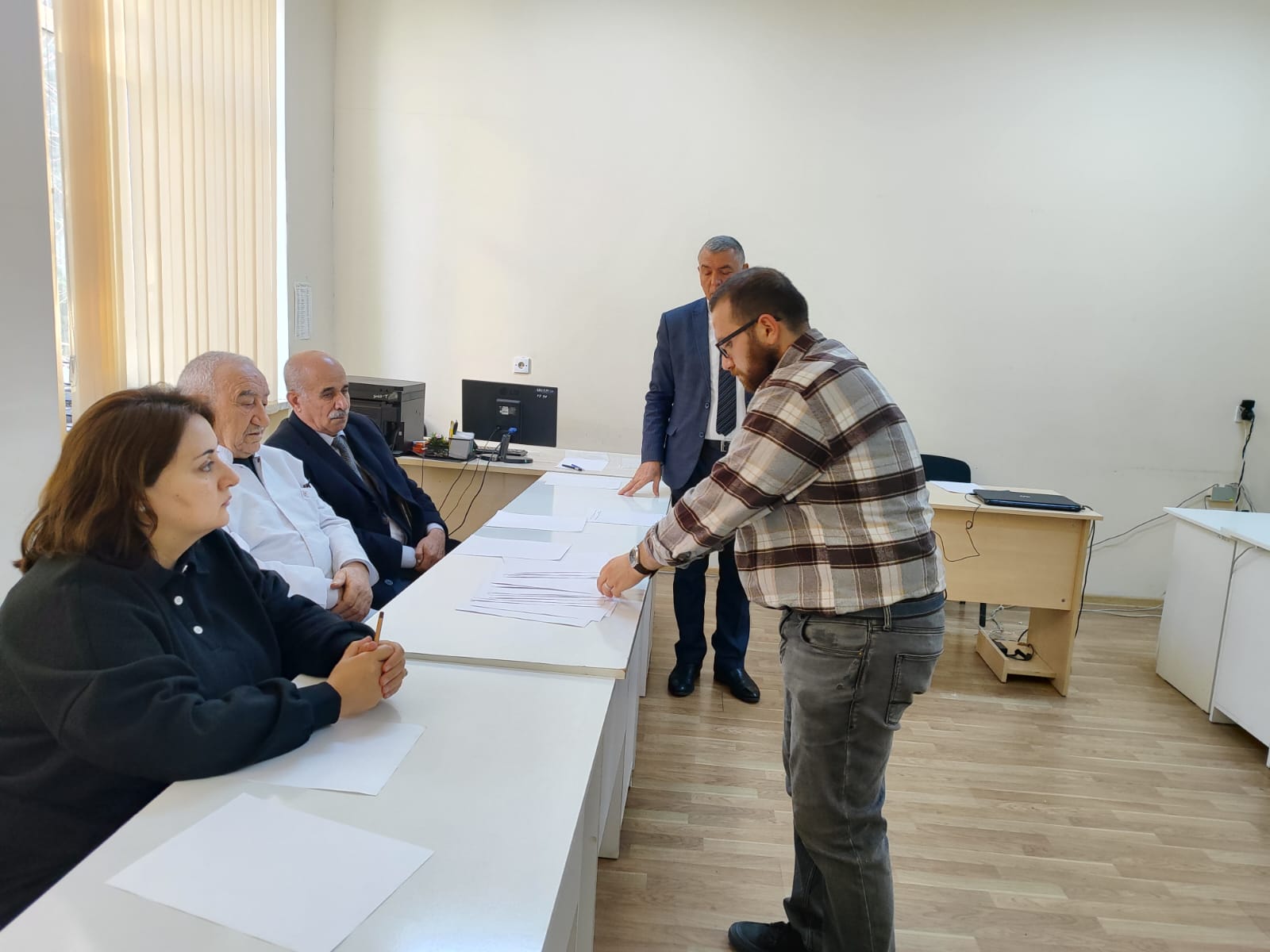 В Институте почвоведения и агрохимии МНО АР проводились  докторские (минимальные) экзамены для докторантов и диссертантов  в процессе подготовки докторов  философских наук