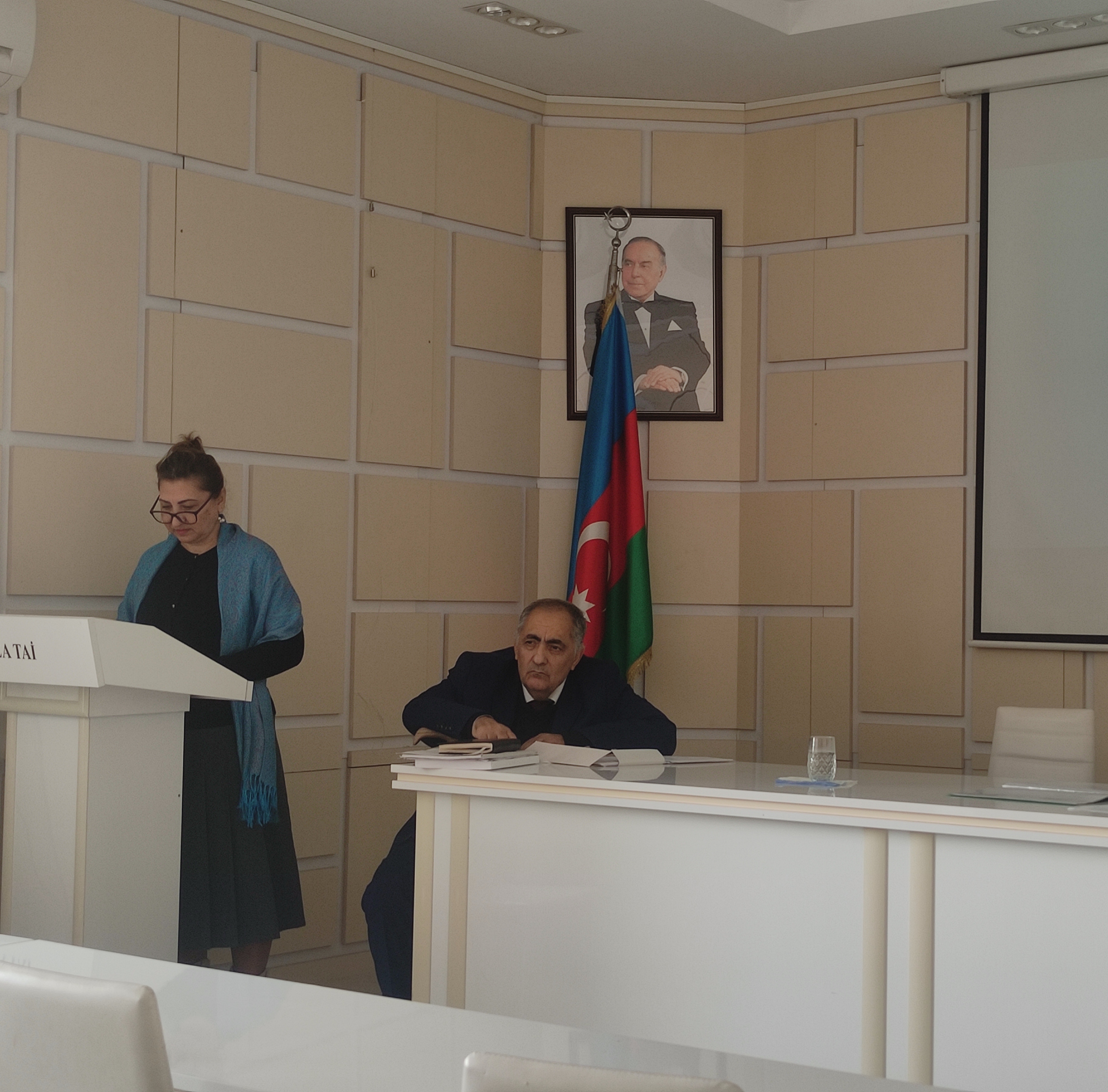 Torpaqların mineralogiyası və kimyası, Torpaqların biologiyası və Suvarmanın müasir problemləri  laboratoriyaları  2022-ci il üzrə yekun hesabatınlarını təqdim ediblər