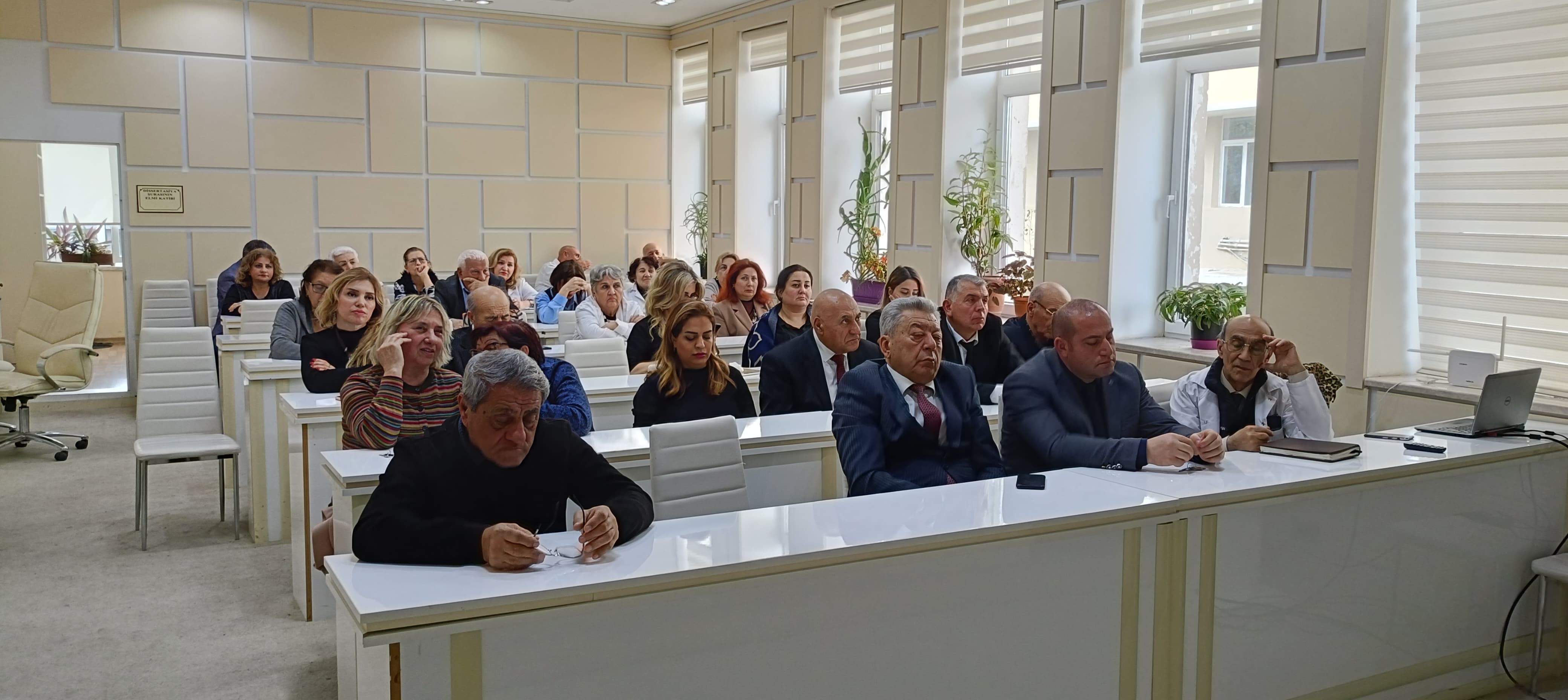  Лаборатории «Физики почв» и «Биологии почв» представили итоговый отчет за 2024 год