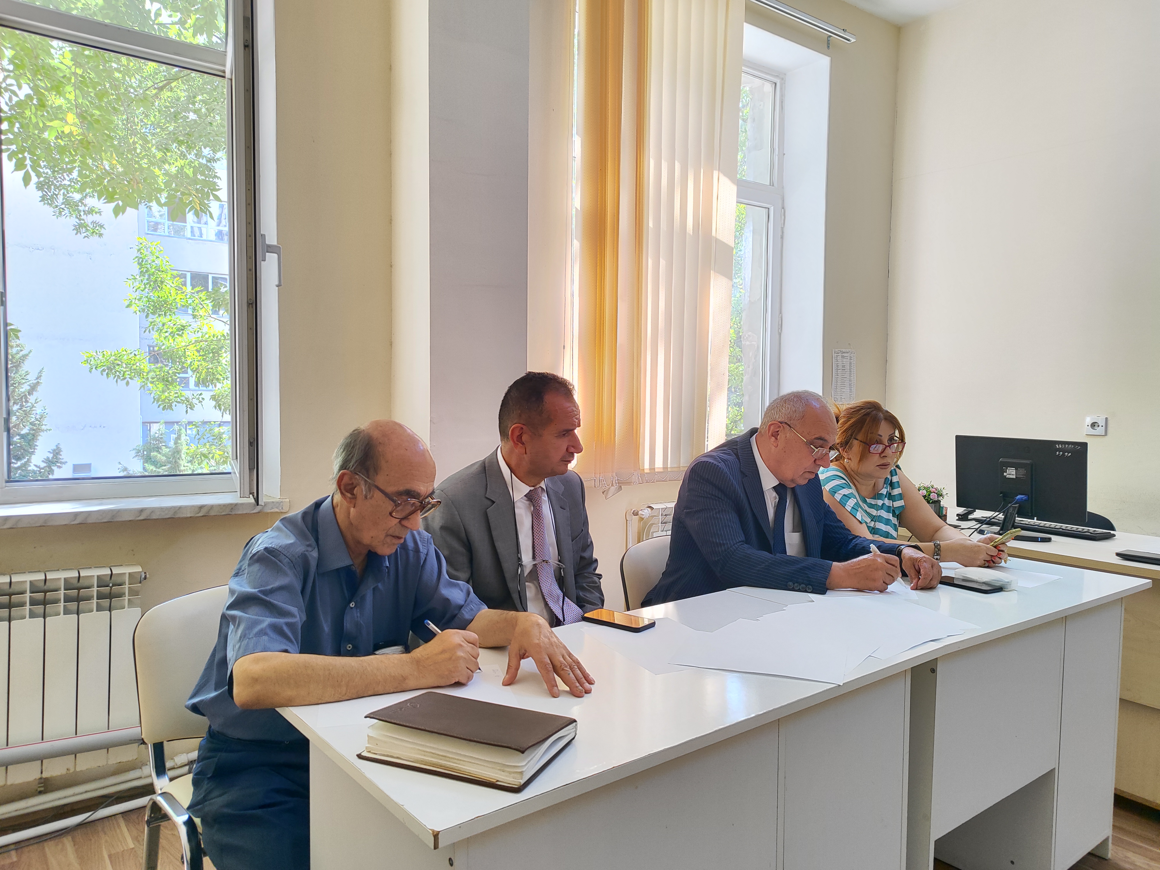 В Институте почвоведения и агрохимии МНО АР  состоялось  вступительный экзамен в докторантуру 