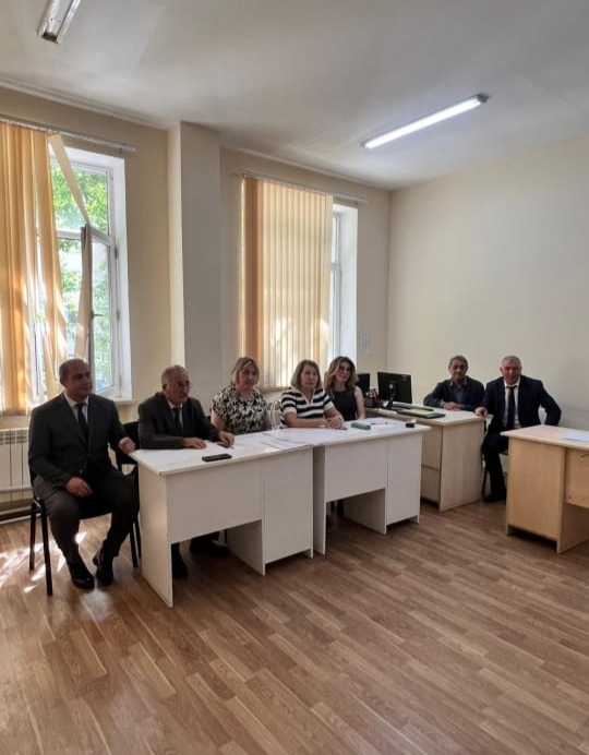 В Институте почвоведения и агрохимии МНО АР в рамках весенней экзаменационной сессии проводятся докторские (минимум) экзамены 