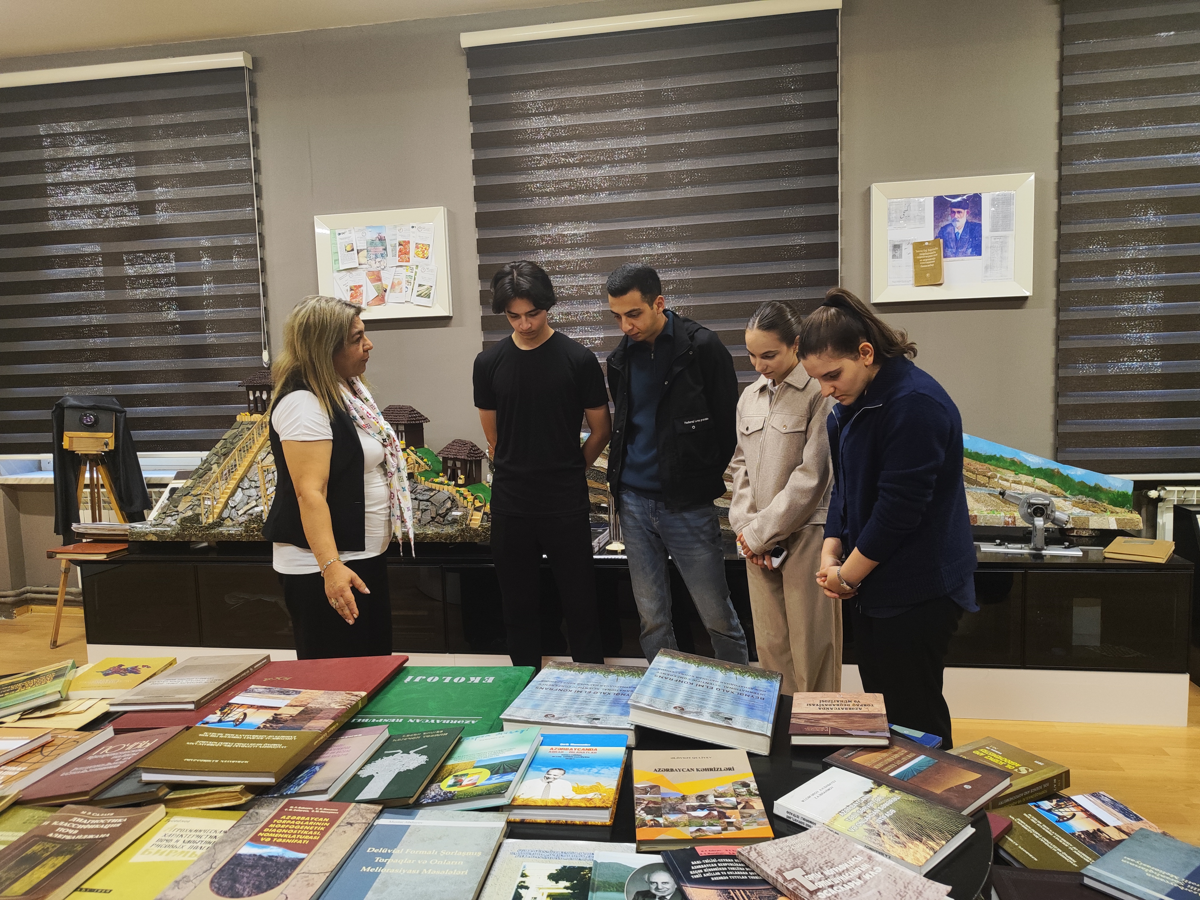 В Институте почвоведения и агрохимии сотоялось «День открытых дверей» музея