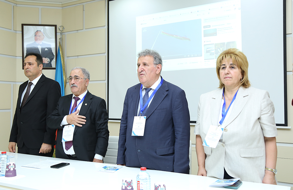 Land and water resources of East Zangezur and Karabakh discussed. Scientific and practical conference held at the Institute of Soil Science and Agrochemistry.