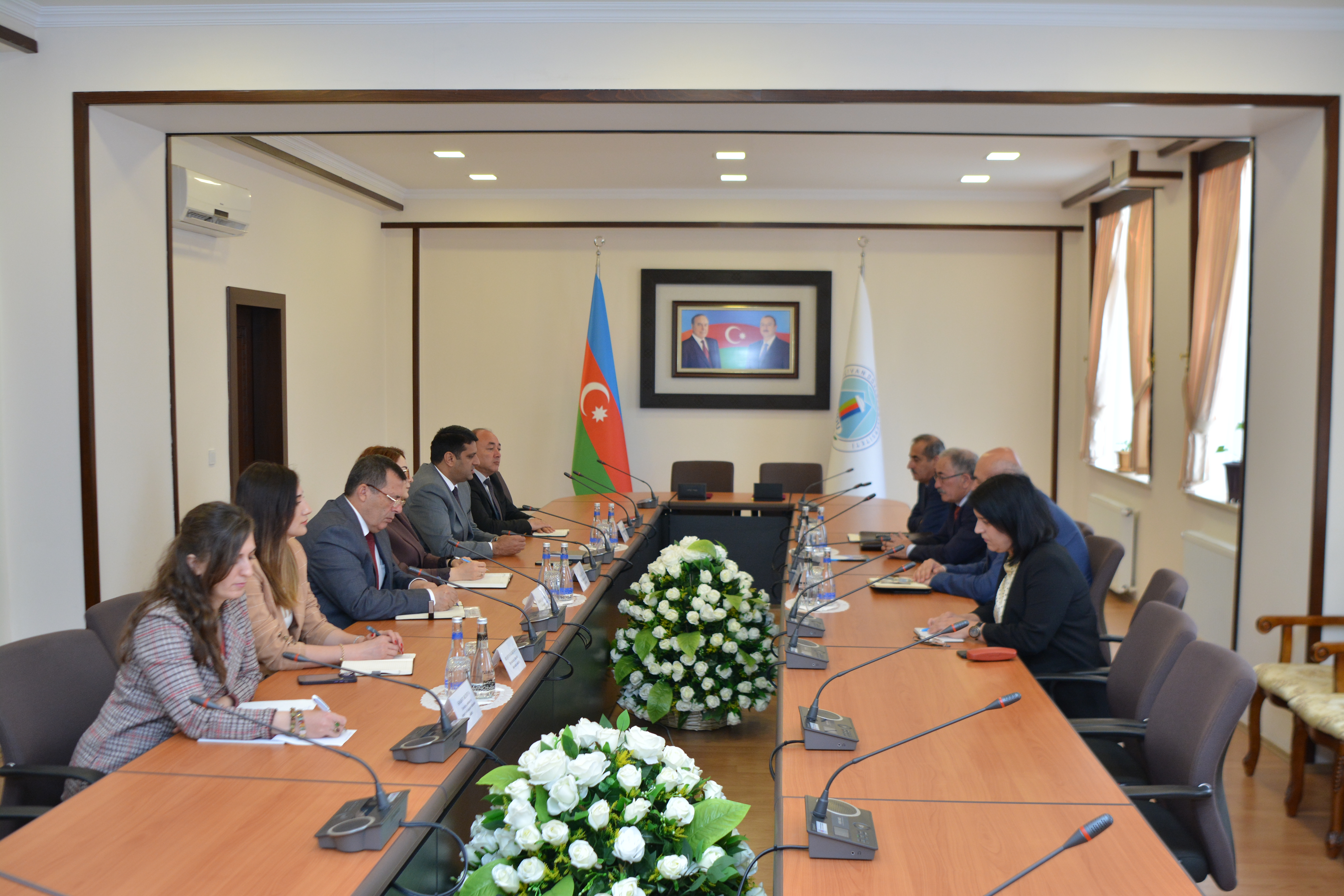 Torpaqşünaslıq və Aqrokimya İnstitutunun baş direktoru AMEA-nın müxbir üzvü, prof. Ə.G.Quliyev Naxçıvan Muxtar Respublikasında  keçirilən elmi-praktik konfransda iştirak edib