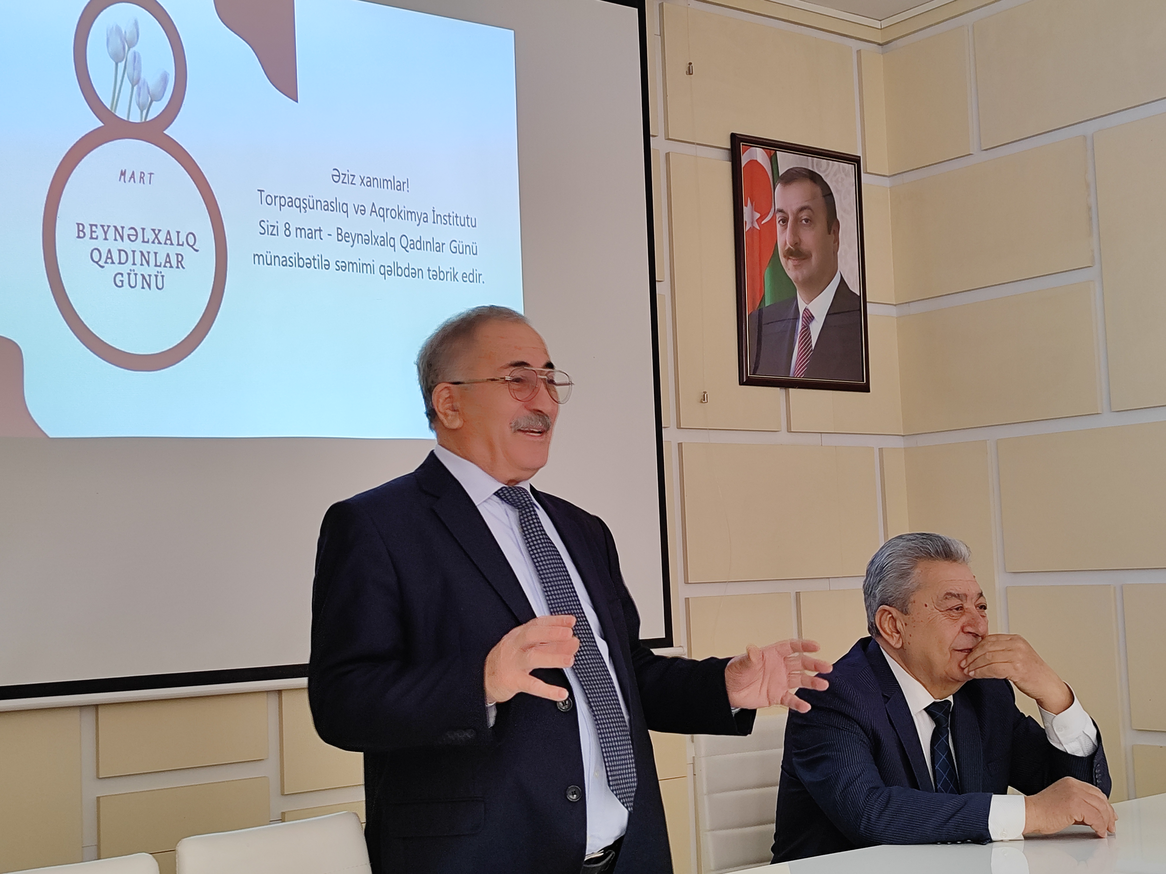 В Институте почвоведения и агрохимии МНО АР  состоялось мероприятие посвященное 8 марта - Международного женского дня 