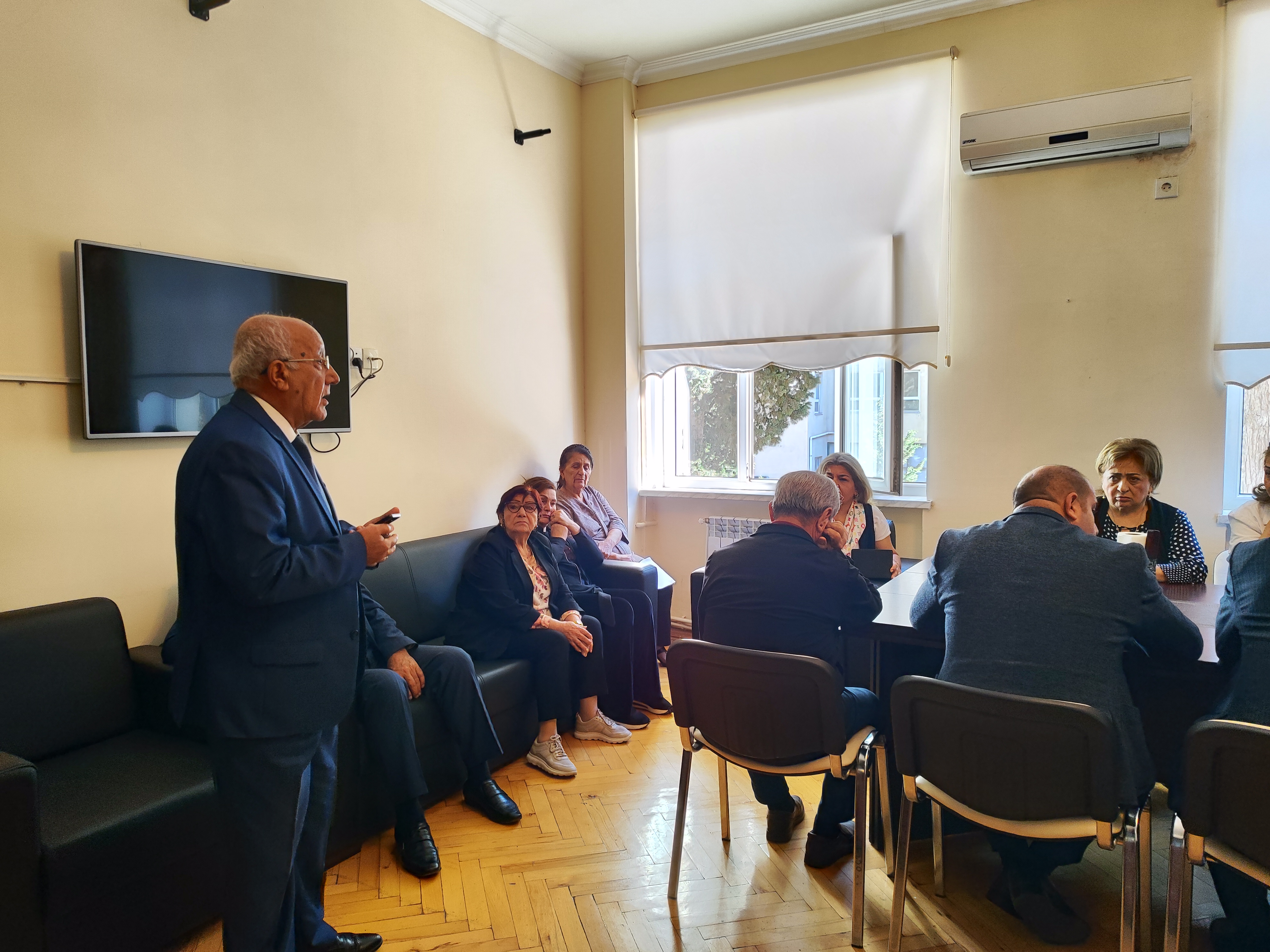 The work carried out during the visit to Karabakh was discussed at the Institute of Soil Science and Agrochemistry.