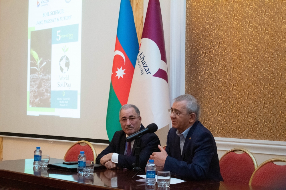 Состоялась международная научная конференция при совместной организации Хазарского университета и Института почвоведения и агрохимии