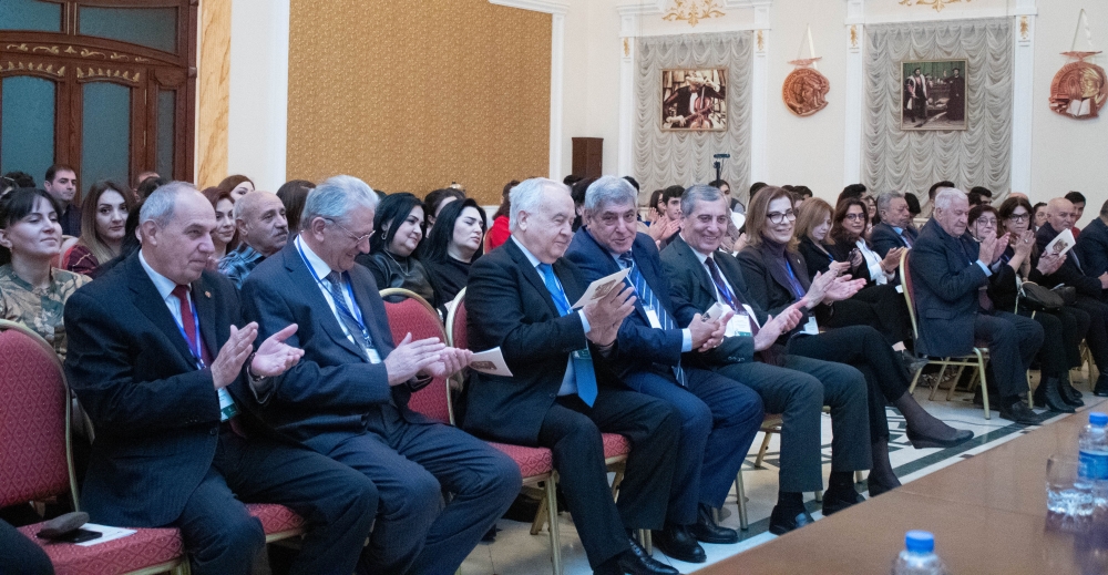 Состоялась международная научная конференция при совместной организации Хазарского университета и Института почвоведения и агрохимии