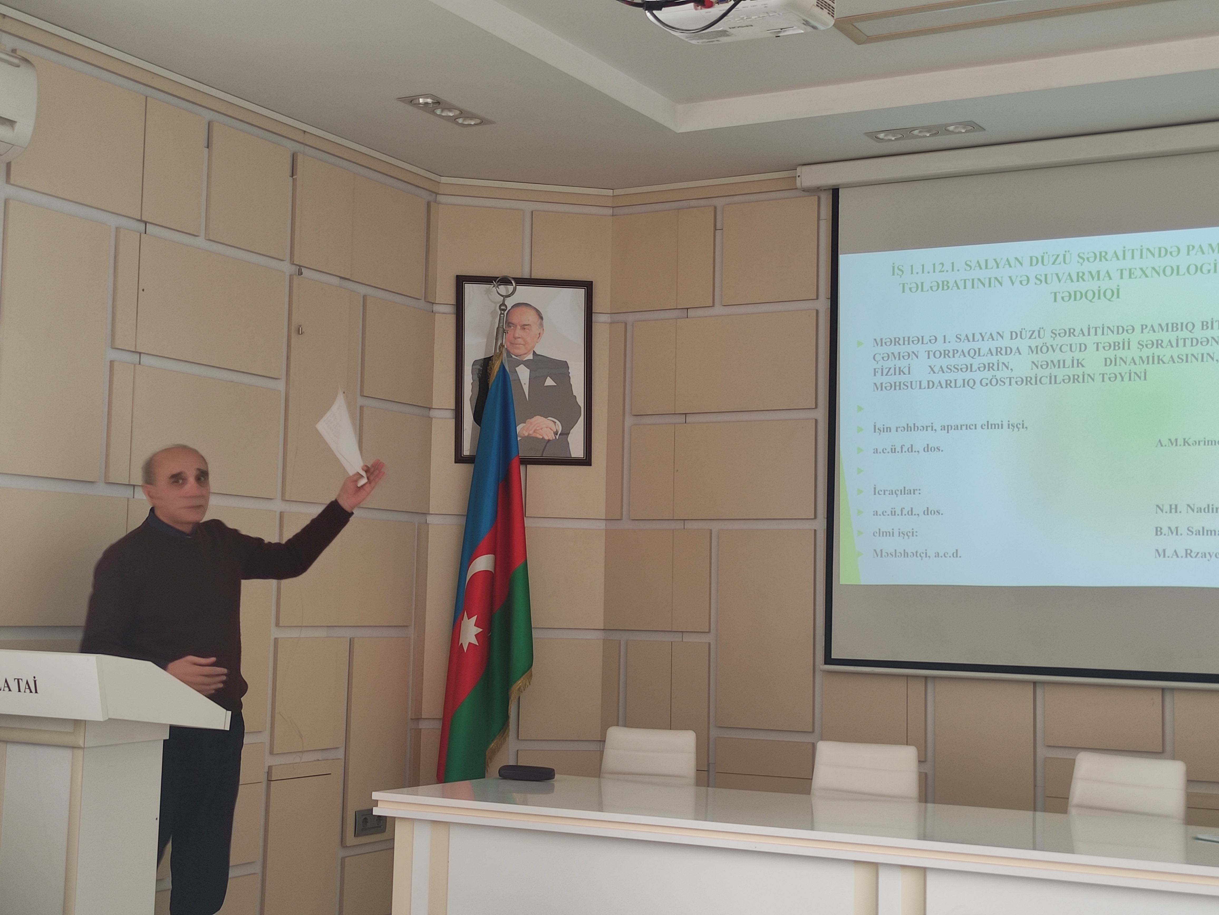 Torpaqların mineralogiyası və kimyası, Torpaqların biologiyası və Suvarmanın müasir problemləri  laboratoriyaları  2022-ci il üzrə yekun hesabatınlarını təqdim ediblər