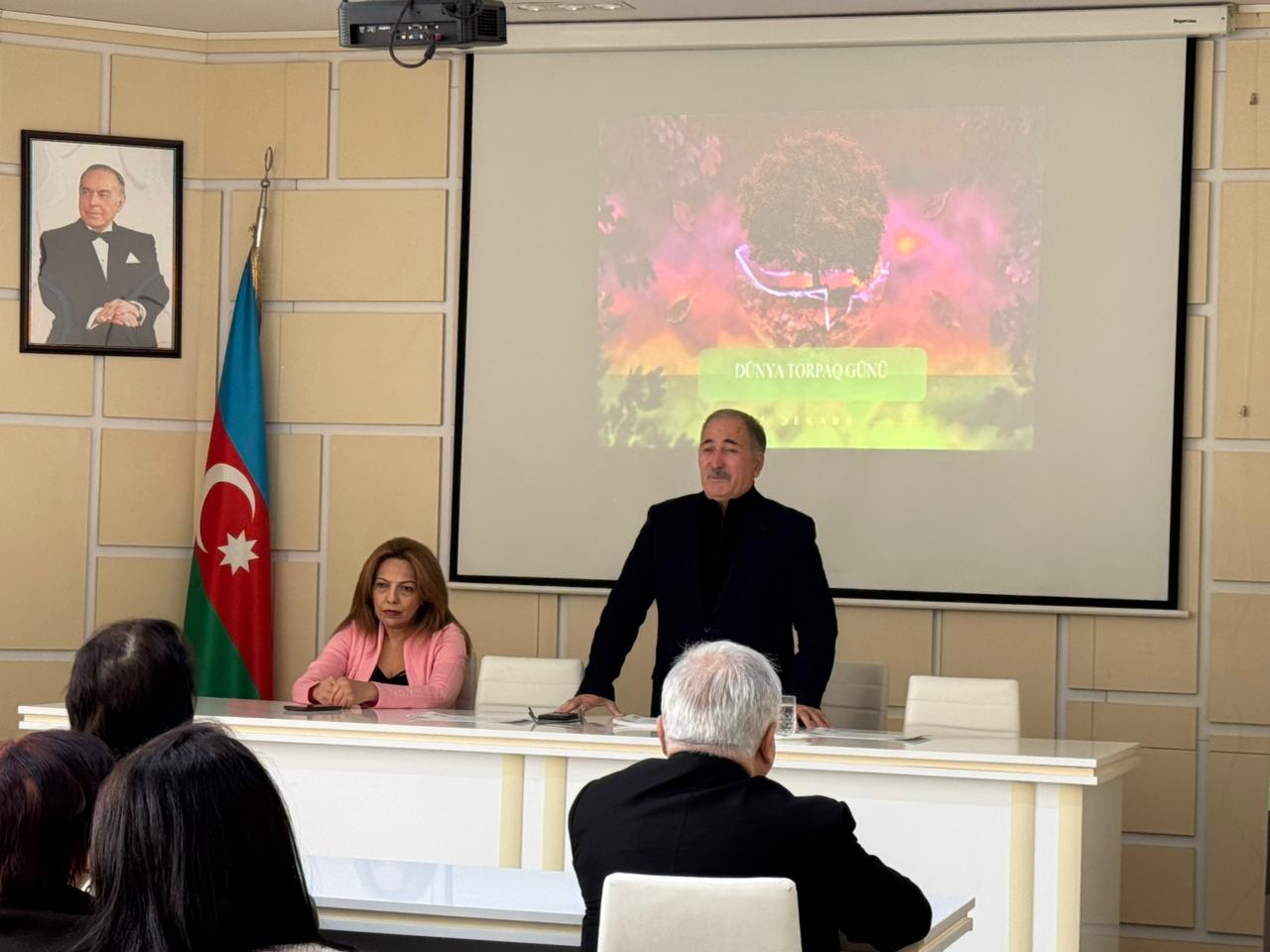 В Институте почвоведения и агрохимии МНО АР состоялось мероприятие посвященное Всемирного дня почвы