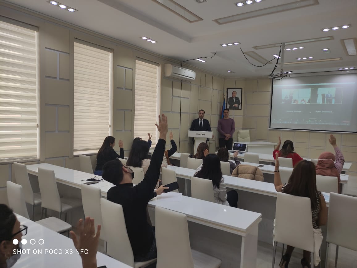 В Институте почвоведения и агрохимии НАНА состоялось очередное заседание Совета молодых ученых