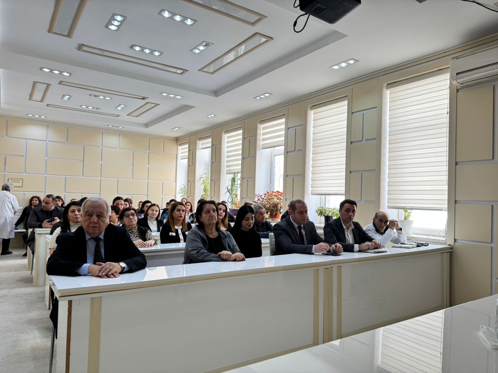 В Институте почвоведения и агрохимии МНО АР состоялось мероприятие посвященное Всемирного дня почвы