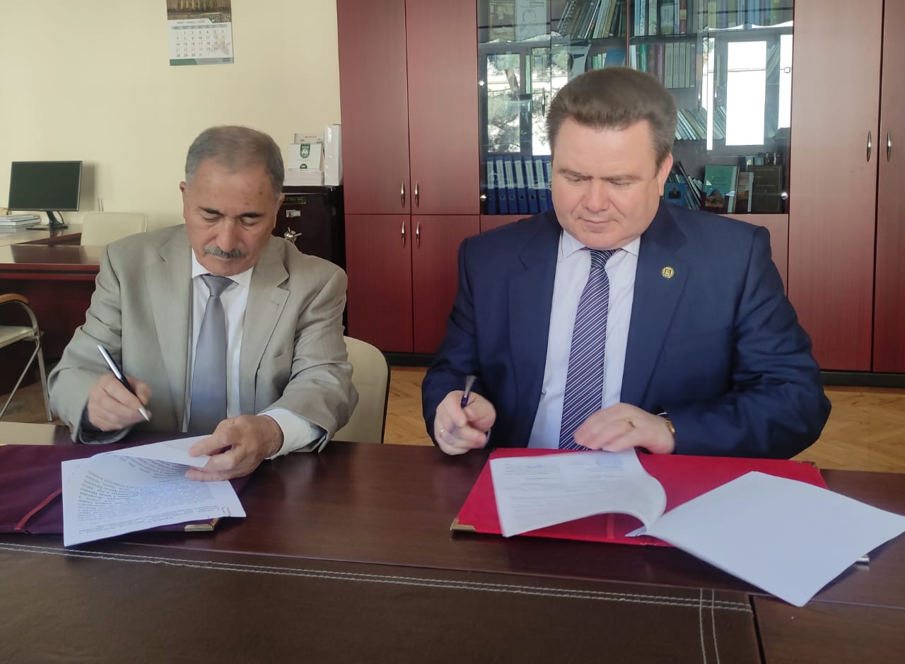 Институт почвоведения и агрохимии НАНА и Белорусская государственная сельскохозяйственная академия подписали соглашение о совместном научном сотрудничестве