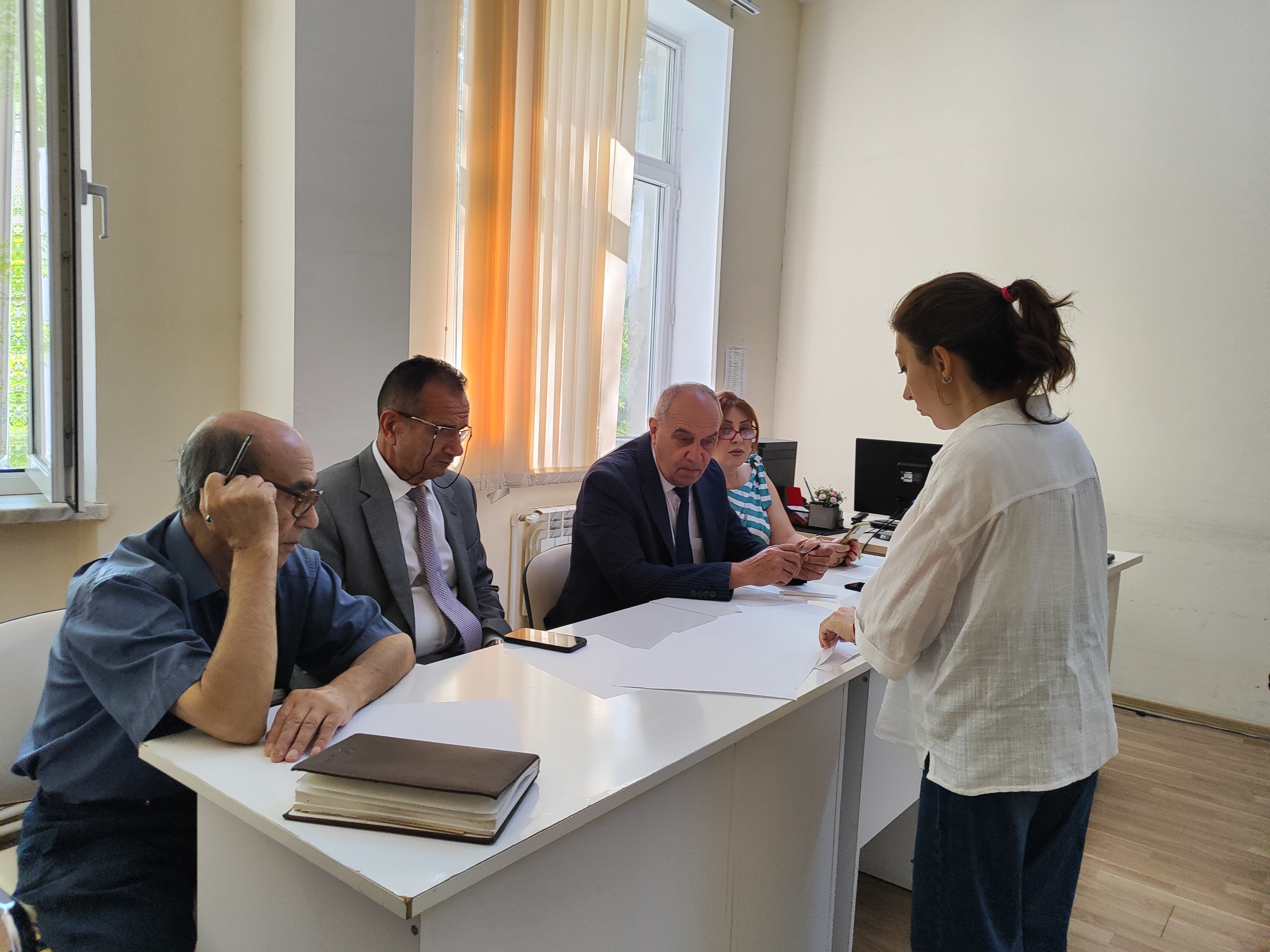 В Институте почвоведения и агрохимии МНО АР  состоялось  вступительный экзамен в докторантуру 