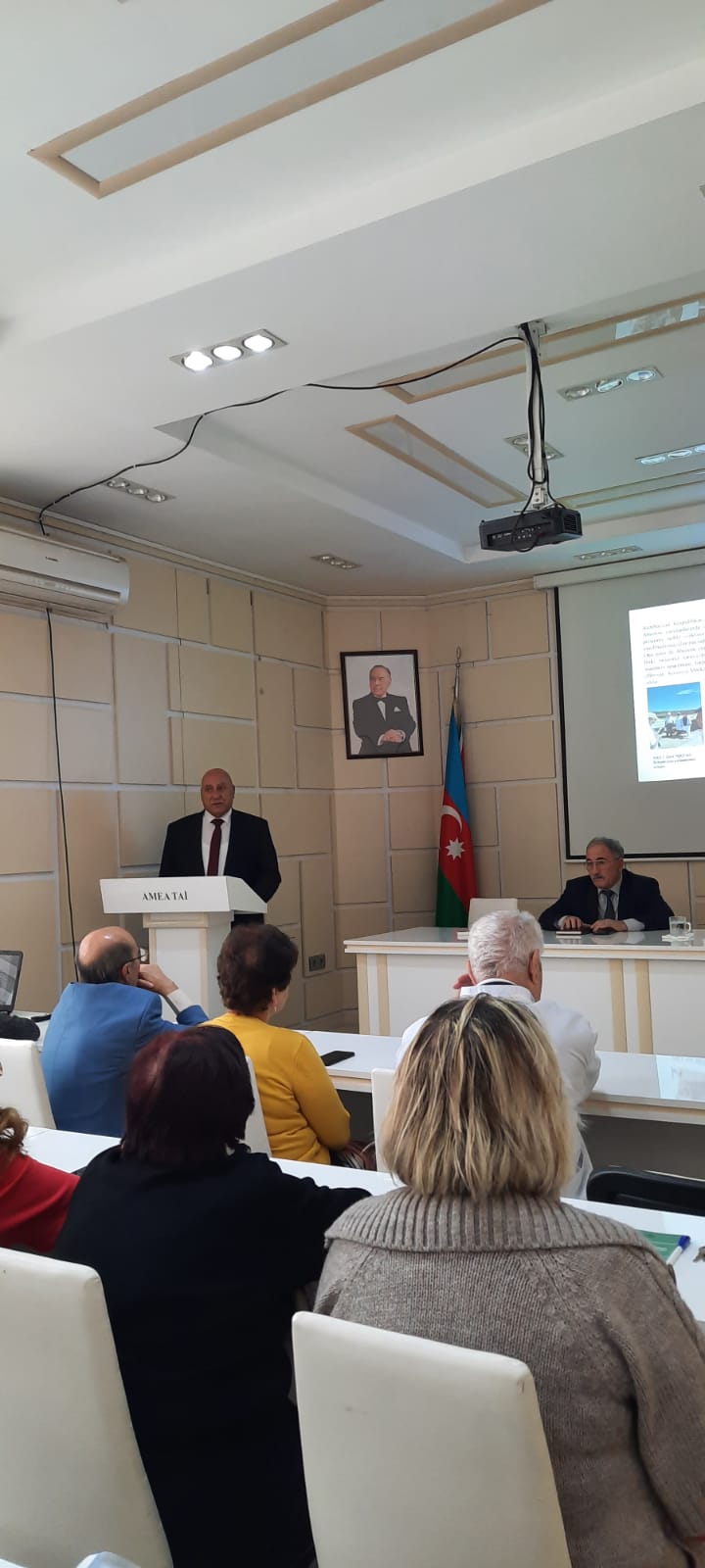 Лаборатории «Минералогии и химии почв» и «Рекультивации почв» представили годовые отчеты за 2024 год