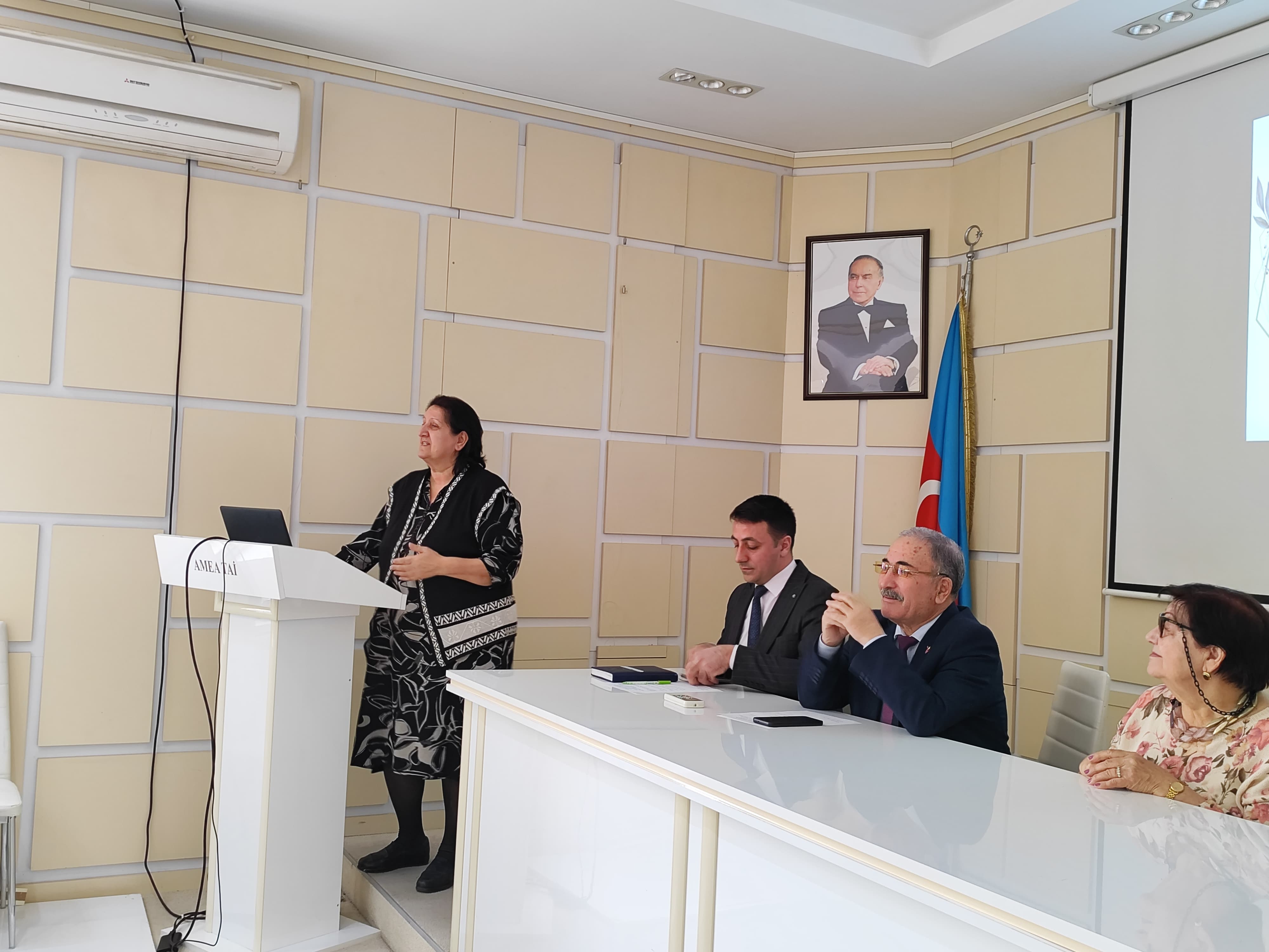 В Институте почвоведения и агрохимии МНО АР состоялось  мероприятие  посвященное 8 марта – Международного женского дня