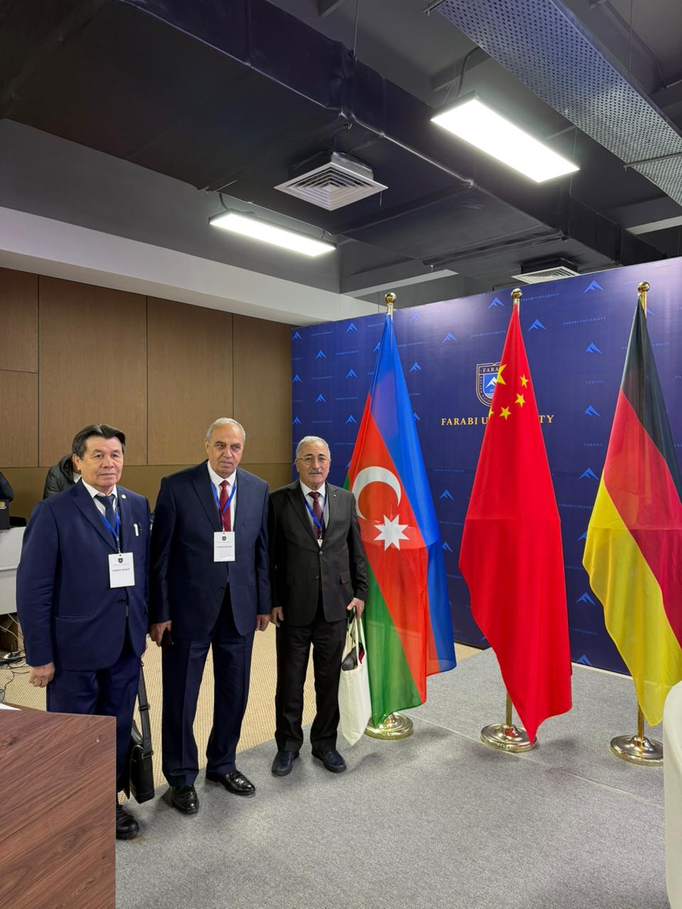 Azərbaycan alimləri Qazaxıstan Respublikasının Əl-Fərabi adına Qazax Milli Universitetində beynəlxalq ekoloji konfransda iştirak edib
