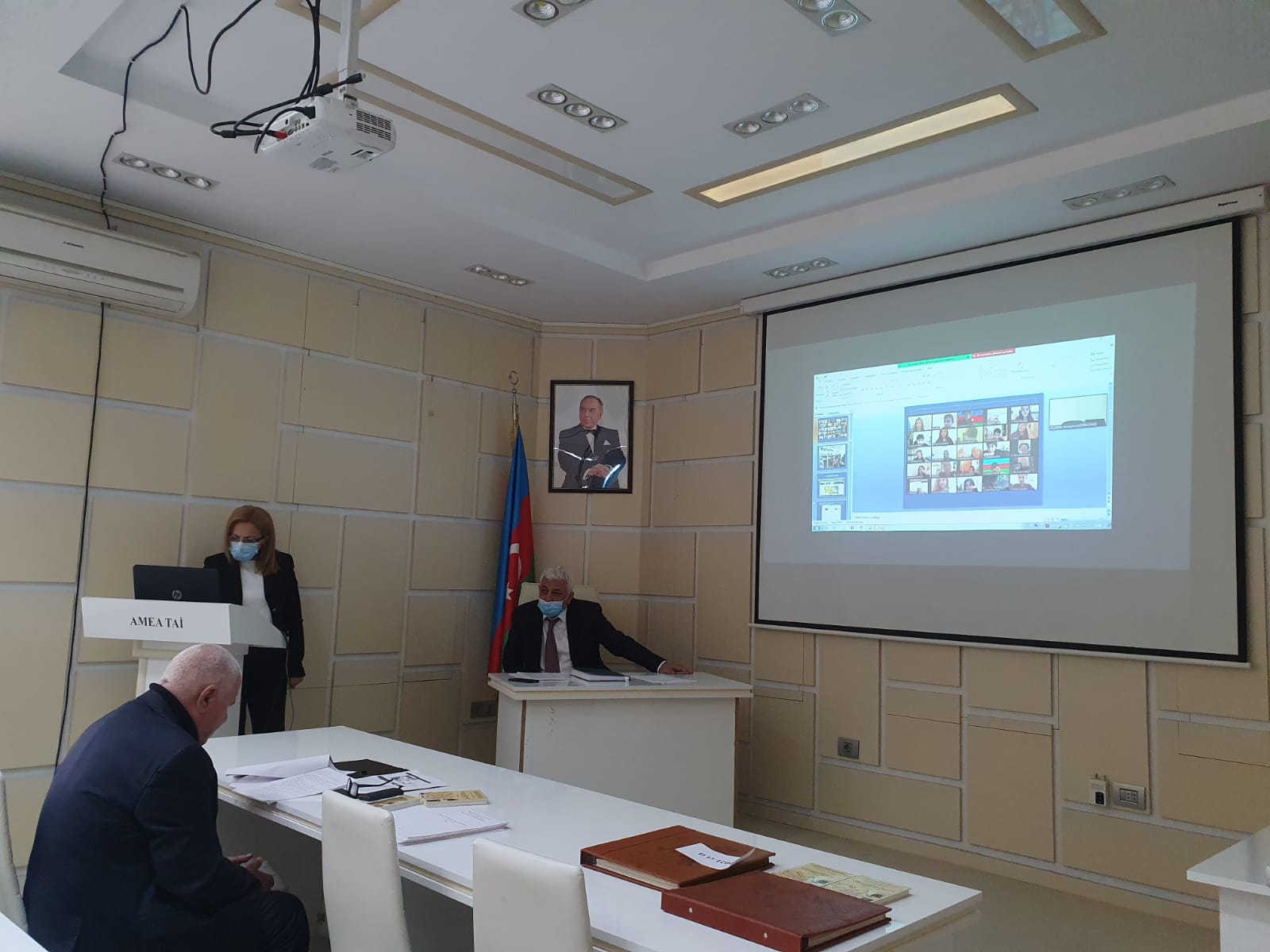 Лаборатория «Генезиса, географии и картографии почв» представила итоговый отчет за 2021 год