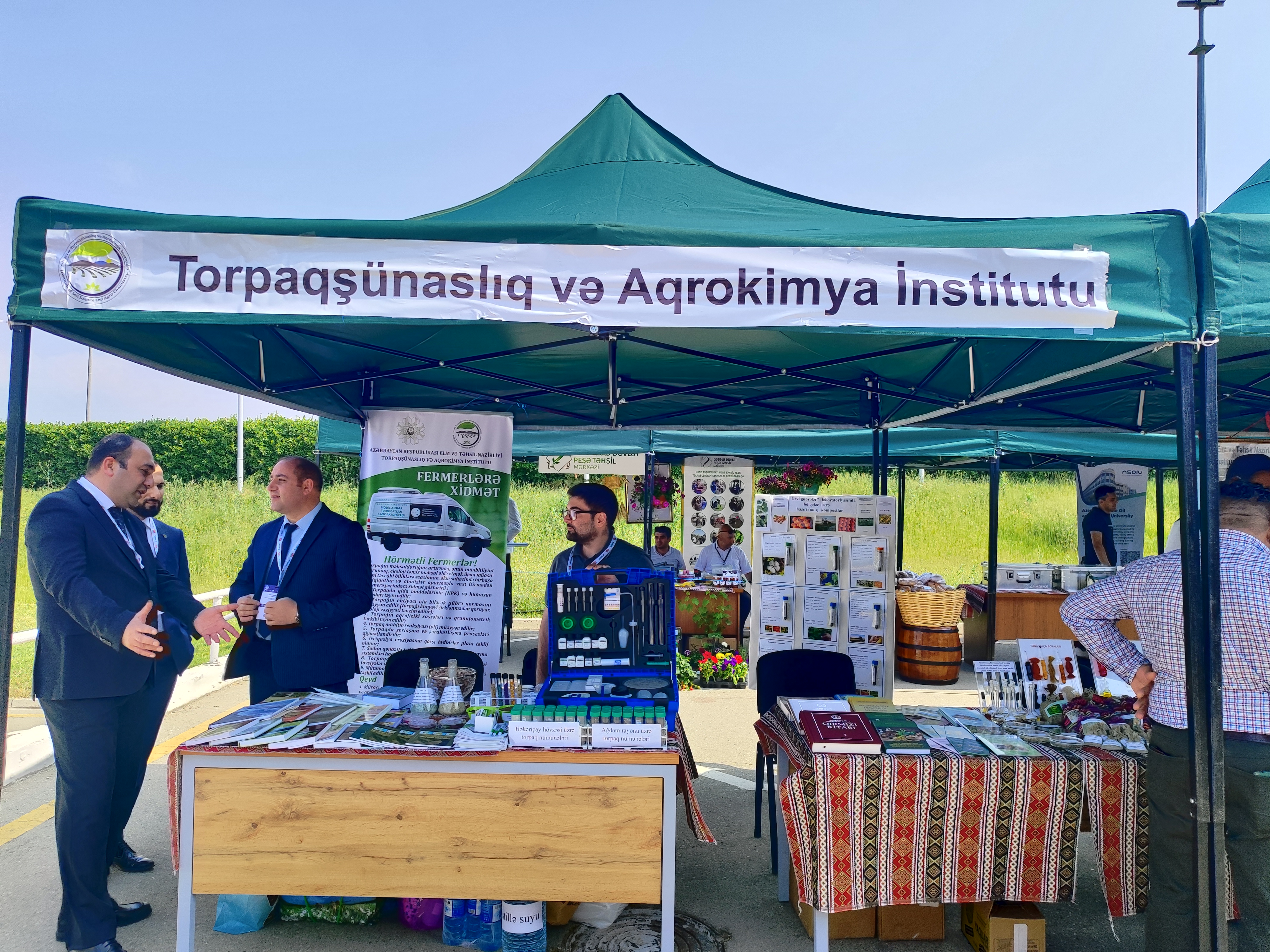 Employees of the Institute of Soil Science and Agrochemistry of the Ministry of Science and Education of the Republic of Azerbaijan participated in the 18th Azerbaijan International Agricultural Exhibition.